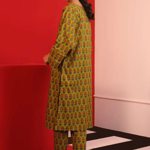 Unstitched 2 Piece Printed Khaddar - Image 4